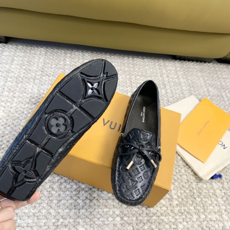 Louis Vuitton Low Shoes